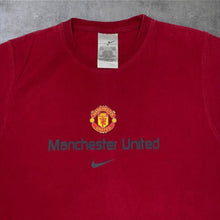 Load image into Gallery viewer, Early 00’s Nike Manchester United FC Football Logo Spellout Graphic T-Shirt
