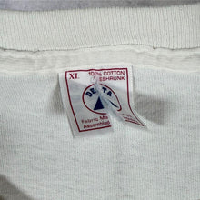 Load image into Gallery viewer, Vintage 90s USA Americana Sunflower T Shirt XL Sunrise Sportswear Single Stitch

