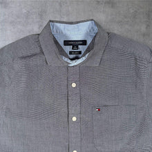 Load image into Gallery viewer, Tommy Hilfiger 80's 2 Ply Grey Long Sleeve Cotton Preppy Dress Shirt
