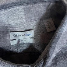 Load image into Gallery viewer, Calvin Klein Jeans "Slim Fit" Grey Plaid Check Long Sleeve Flannel Button-Up Shirt
