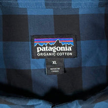 Load image into Gallery viewer, Patagonia Fezzman Shirt Mens XL Blue Black Buffalo Check Long Sleeve 53936
