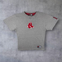 Load image into Gallery viewer, Vintage Nike Team MLB Boston Red Sox Baseball Embroidered Grey Cotton T-Shirt
