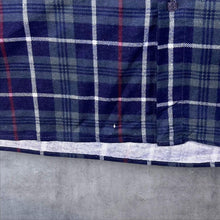 Load image into Gallery viewer, Vintage Southwest Castle Tartan Plaid Check Cotton Long Sleeve Flannel Shirt
