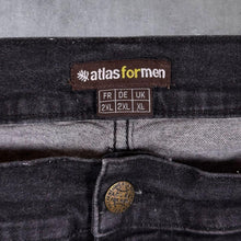 Load image into Gallery viewer, Atlas For Men Classic Black Stretch Cotton Denim Casual Cargo Shorts
