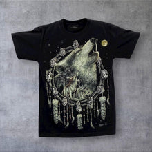 Load image into Gallery viewer, Early 00’s Rock Chang Native American Wolf Animal Wildlife Graphic T-Shirt
