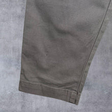 Load image into Gallery viewer, Levi's XX Chino "Slim Taper" Grey Skater Slim Fit Chino Trousers
