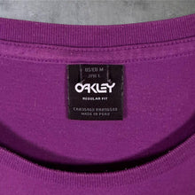 Load image into Gallery viewer, Oakley "Regular Fit" Skater Gorpcore Purple Cotton Short Sleeve T-Shirt
