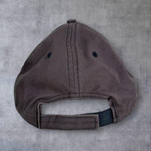 Load image into Gallery viewer, Universal Studios Embroidered Tourist Spellout Y2K Flame Baseball Cap
