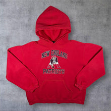 Load image into Gallery viewer, Reebok NFL New England Patriots Football Spellout Graphic Red Hoodie
