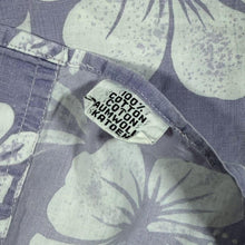 Load image into Gallery viewer, Vintage Moda L'Uomo Hawaiian Floral Pattern Purple White Short Sleeve Shirt
