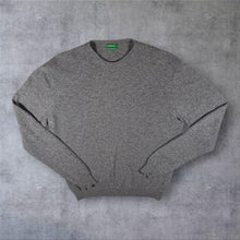 Load image into Gallery viewer, United Colors Of Benetton "Merino Italian Yarn" Wool Grey Knit Jumper

