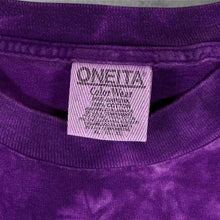 Load image into Gallery viewer, Vintage Oneita Cleveland Metropolis Zoo USA Tourist Wildlife Purple Tie Dye Single Stitch T-Shirt
