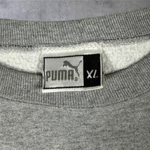 Load image into Gallery viewer, Vintage Puma NFL (2000) New York Giants Champions Football Graphic Grey Sweatshirt
