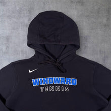 Load image into Gallery viewer, Nike "Windward Tennis" USA Sports Spellout Graphic Black Hoodie
