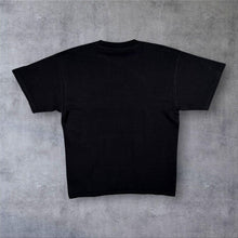 Load image into Gallery viewer, Samy Deluxe Perlen Vor Die Säue T Shirt L 2013 MZEE Deutschrap Hip Hop Rare
