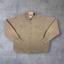 Load image into Gallery viewer, Vintage Wrangler Classic Brown Cotton Double Pocket Long Sleeve Shirt
