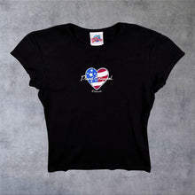 Load image into Gallery viewer, Early 00's Planet Hollywood "Orlando" Heart Y2K Tourist Graphic Short Sleeve T-Shirt
