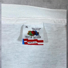 Load image into Gallery viewer, Vintage 90's America Souvenir Flag Spellout Graphic White Single Stitch T-Shirt
