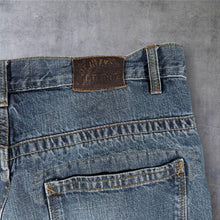 Load image into Gallery viewer, Mantaray Washed Blue Denim Straight Leg Regular Fit Jeans
