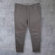 Load image into Gallery viewer, Levi's XX Chino "Slim Taper" Grey Skater Slim Fit Chino Trousers
