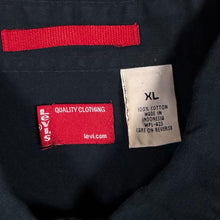 Load image into Gallery viewer, Levi's Red Tab Classic Black Cotton Short Sleeve Button-Down Shirt
