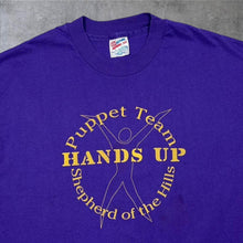 Load image into Gallery viewer, Vintage Hanes Hands Up “Puppet Team” Souvenir Graphic Single Stitch T-Shirt
