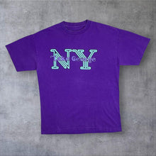 Load image into Gallery viewer, Vintage 90's Lake George New York Souvenir Graphic Single Stitch T-Shirt
