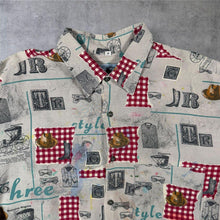 Load image into Gallery viewer, Vintage 90's Mae Fashion Made In Italy Cowboy Western Patterned Long Sleeve Shirt
