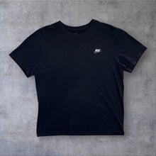 Load image into Gallery viewer, Nike Classic Embroidered Mini Logo Spellout Black Short Sleeve T-Shirt
