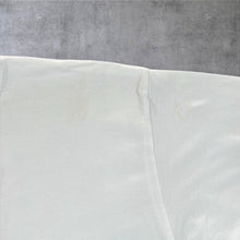 Load image into Gallery viewer, Early 00's Exotica "Blue Marlin Mauritius" Souvenir Graphic White T-Shirt
