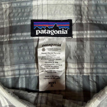 Load image into Gallery viewer, Patagonia Puckerware Shirt Mens XL Grey Plaid Seersucker Short Sleeve Hiking
