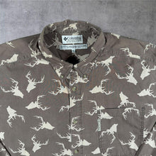 Load image into Gallery viewer, Vintage Columbia River Lodge Deer Print Shirt L Brown Hunting Outdoors
