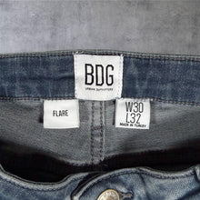 Load image into Gallery viewer, BDG Urban Outfitters Panelled Seam Flare Jeans W30 L32 Grey Blue Denim 34 x 32
