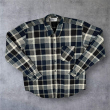 Load image into Gallery viewer, Vintage Y2K Haoyun M L 42 Plaid Flannel Shirt Navy White Check Grunge Oversized
