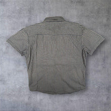 Load image into Gallery viewer, Wrangler "Regular Fit" Western Plaid Check Cotton Short Sleeve Shirt
