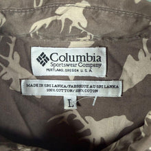 Load image into Gallery viewer, Vintage Columbia River Lodge Deer Print Shirt L Brown Hunting Outdoors
