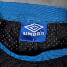 Load image into Gallery viewer, Early 00's Umbro Big Logo Spellout Graphic Black Blue Mesh Sports T-Shirt
