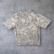Load image into Gallery viewer, Vintage Y2K Quiksilver Hawaiian Shirt Mens L Cream Hibiscus Floral Surf 00s
