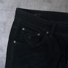 Load image into Gallery viewer, GANT Tyler Slightly Lower Waist Regular Fit Straight Leg Black Corduroy Trousers
