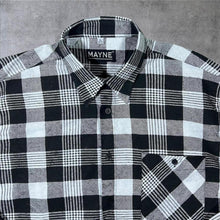 Load image into Gallery viewer, Vintage Mayne Black White Plaid Check Long Sleeve Cotton Flannel Shirt
