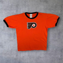 Load image into Gallery viewer, Vintage Bulletin NHL Philadelphia Flyers Ice Hockey Logo Graphic Orange Ringer T-Shirt
