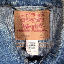 Load image into Gallery viewer, Levis 70525 Classic Trucker Denim Jacket Mens M Blue Stonewash Red Tab Cotton
