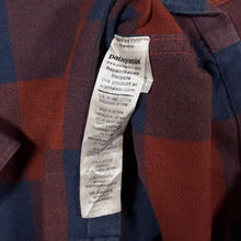 Load image into Gallery viewer, Patagonia Fjord Flannel Shirt Mens S Organic Cotton 42400 Red Navy Buffalo Check
