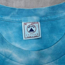 Load image into Gallery viewer, Vintage 90’s Delta Honolulu “Waikiki” Hawaii  Souvenir Single Stitch Tie Dye T-Shirt
