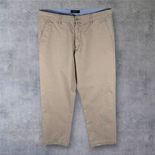 Load image into Gallery viewer, GANT New Haven Beige Normal Waist Regular Fit Chino Trousers
