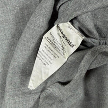 Load image into Gallery viewer, Patagonia Vjosa River Shirt Mens L Grey Organic Pima Cotton STY53900 FA19
