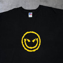 Load image into Gallery viewer, Russell Athletic Evil Grin Face Cartoon Graphic Black T-Shirt
