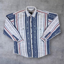 Load image into Gallery viewer, Vintage 90's Nashville Men Patterned Multi Striped Long Sleeve Flannel Cotton Shirt

