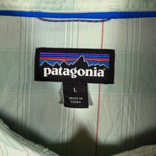 Load image into Gallery viewer, Patagonia Sun Stretch Shirt L 52197 Soaring Eagle Lodge San Juan Fly Fishing
