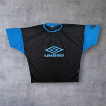 Load image into Gallery viewer, Early 00's Umbro Big Logo Spellout Graphic Black Blue Mesh Sports T-Shirt
